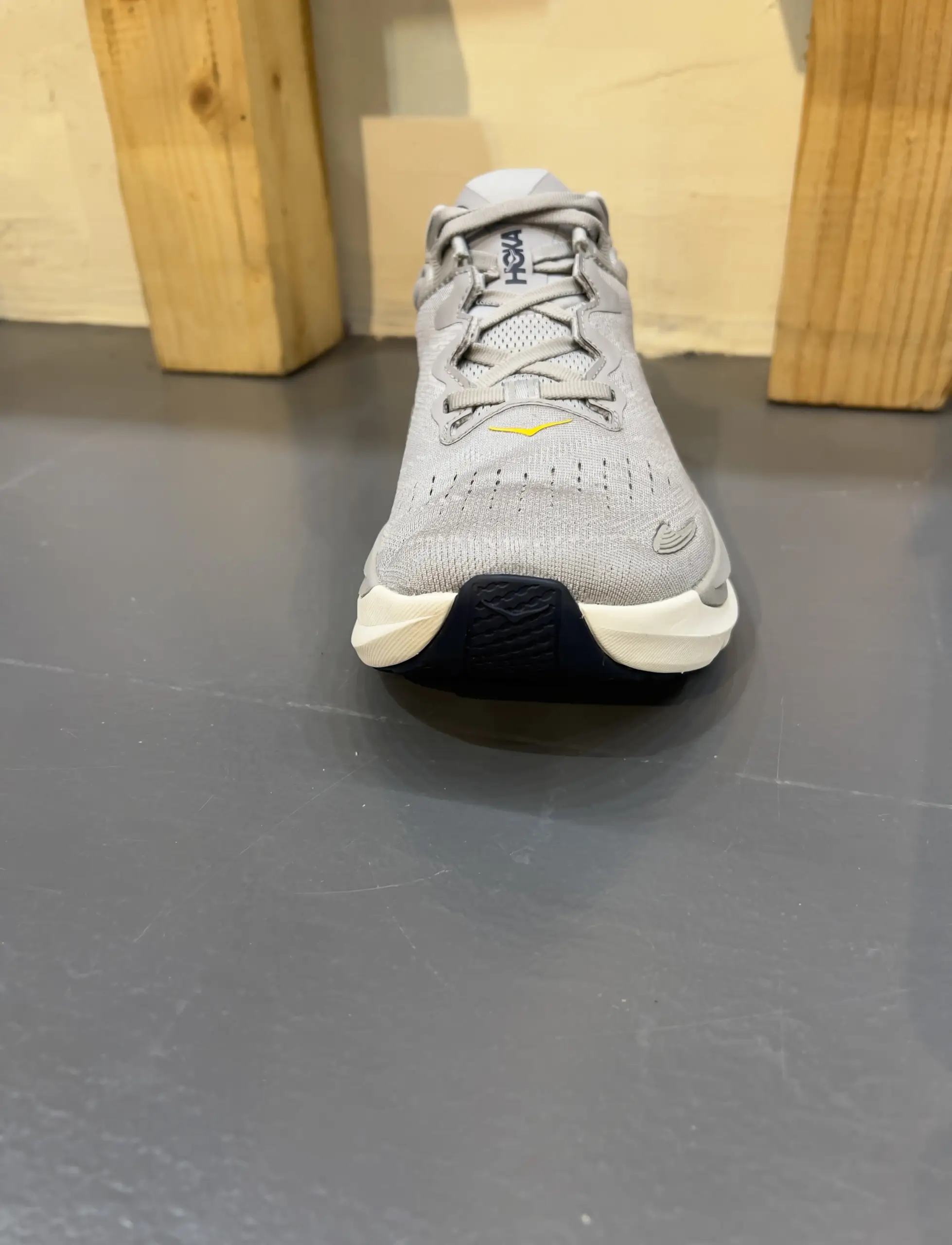 hoka-gaviota-6-1171932-stllr-front-view hoka gaviota 6 1171932 stllr front view