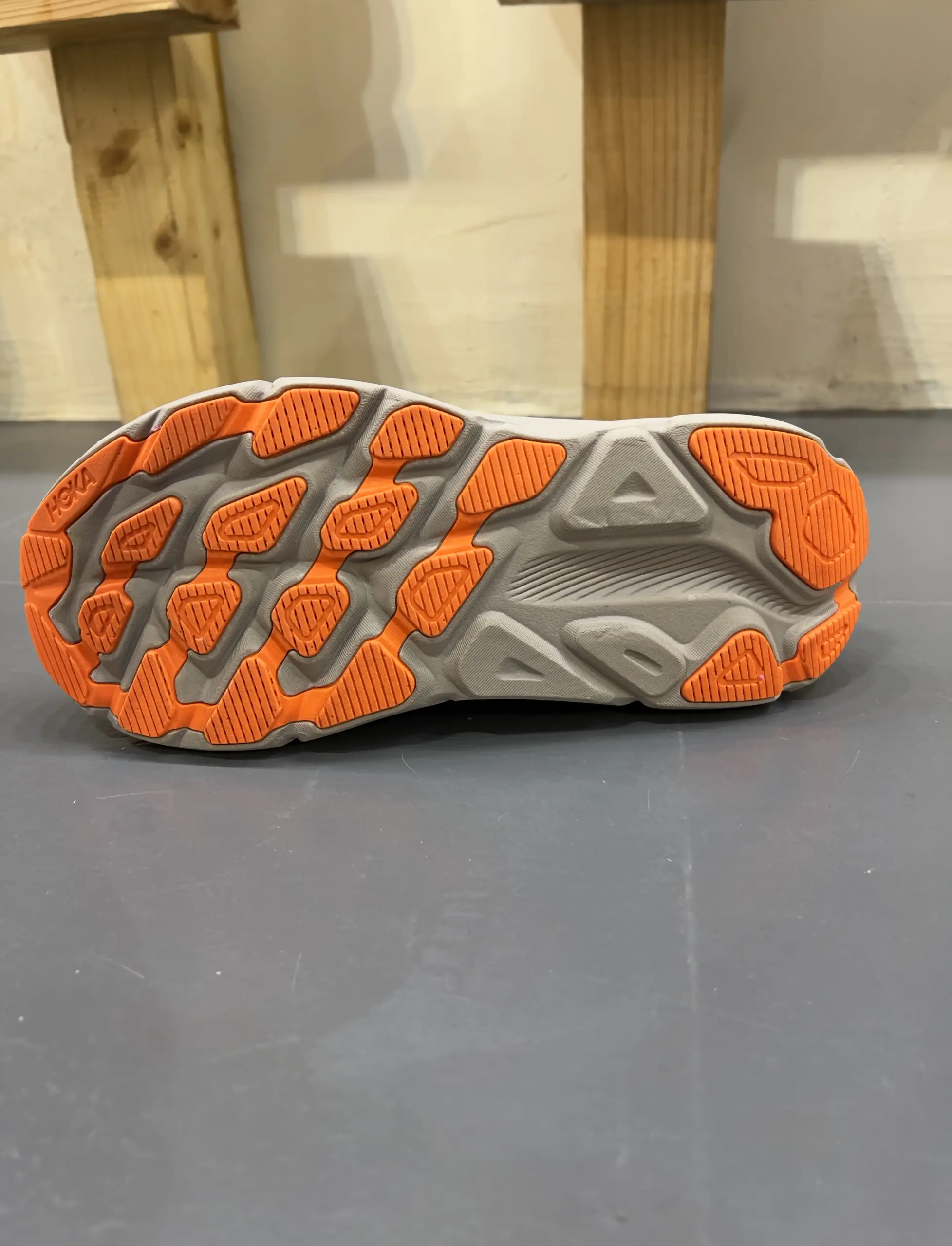 hoka-clifton-9-asphalt-grey-gravel-1141470f-altg-bottom-view hoka clifton 9 asphalt grey gravel 1141470f altg bottom view