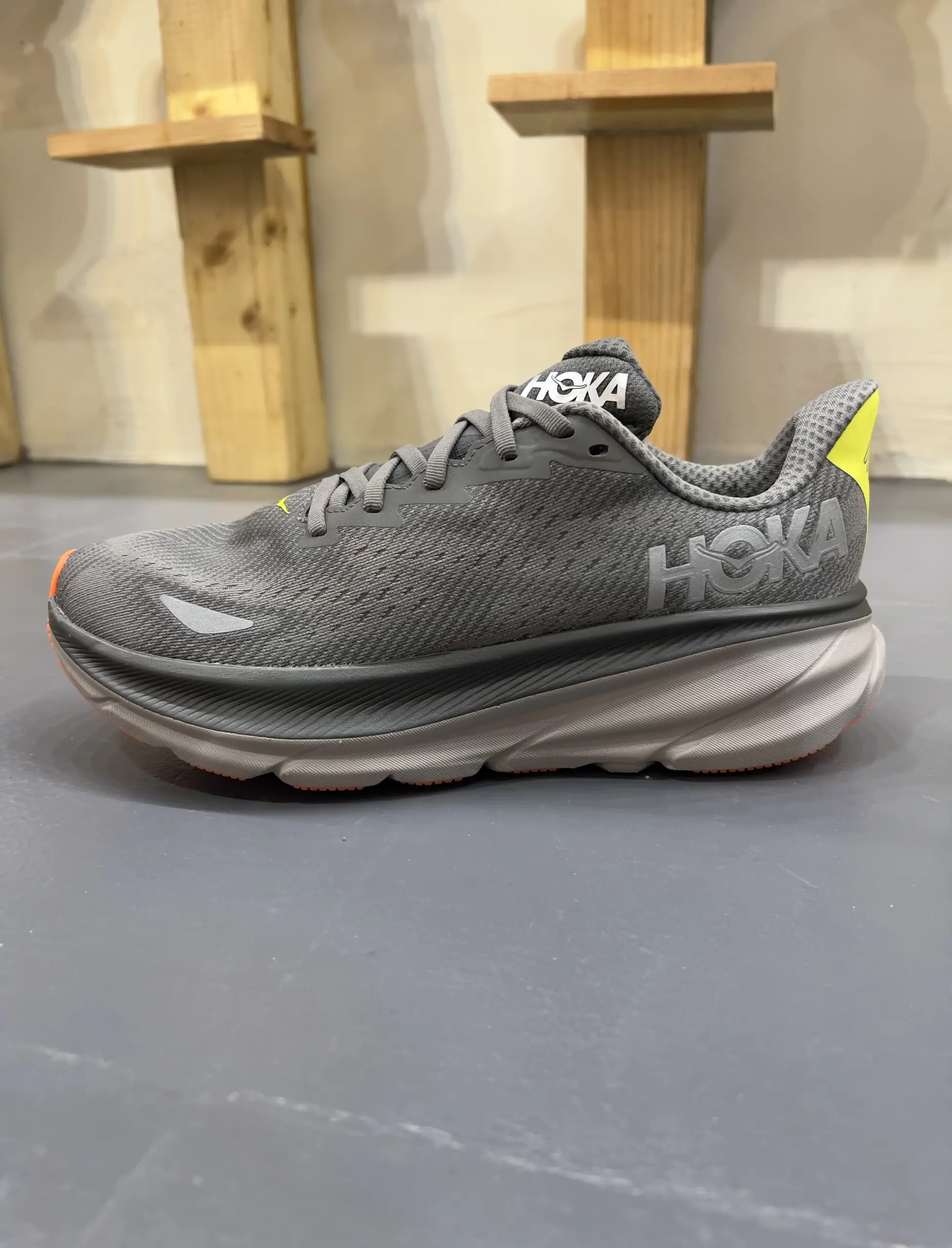 hoka-clifton-9-asphalt-grey-gravel-1141470f-altg-lateral-view hoka clifton 9 asphalt grey gravel 1141470f altg lateral view