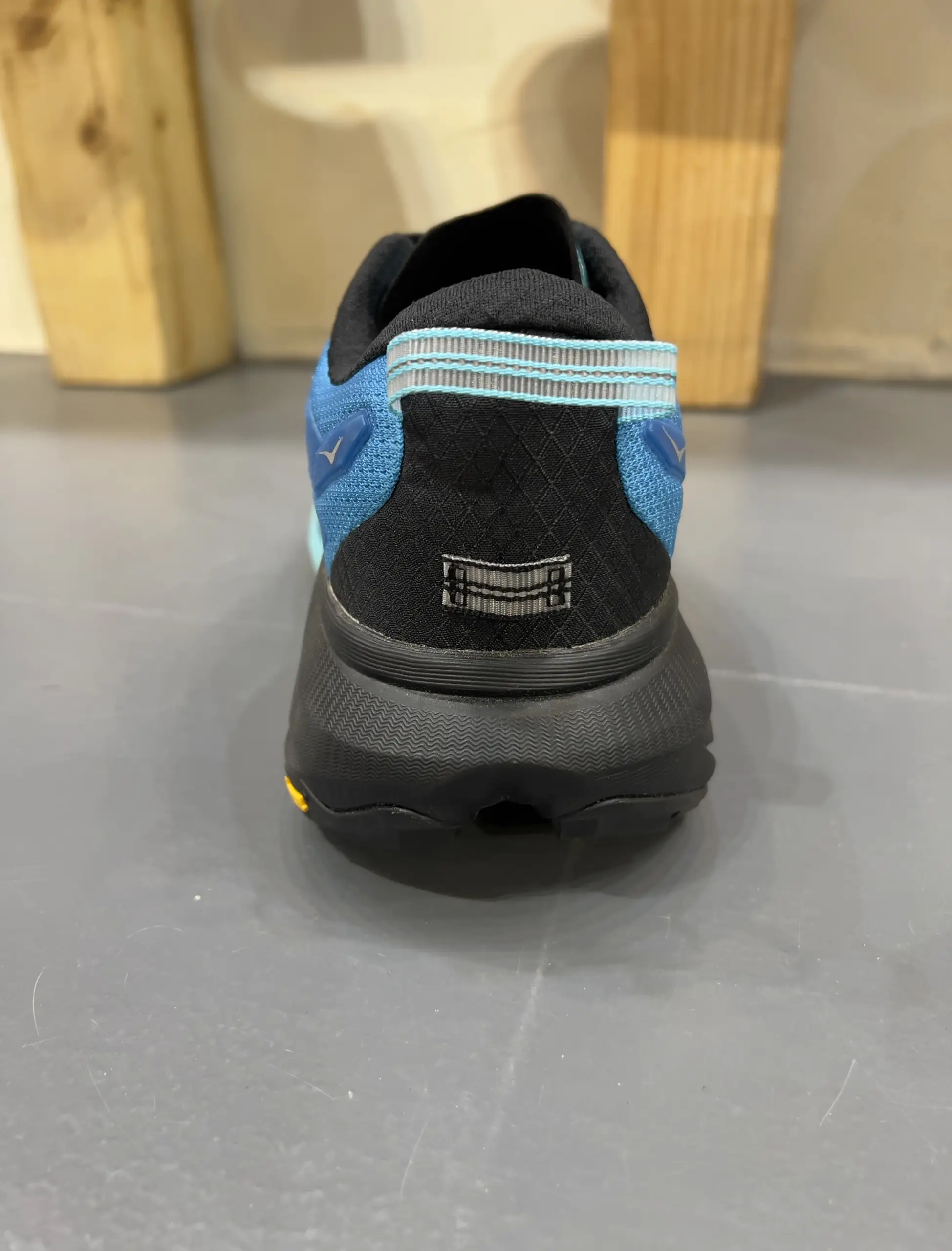 hoka-mafate-5-skyward-blue-black-1168723-swrd-back-view hoka mafate 5 skyward blue black 1168723 swrd back view